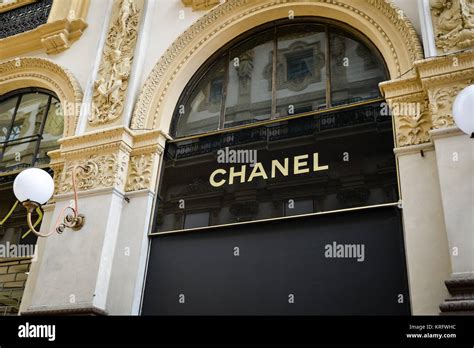 chanel store in milan italy|chanel boutique milan.